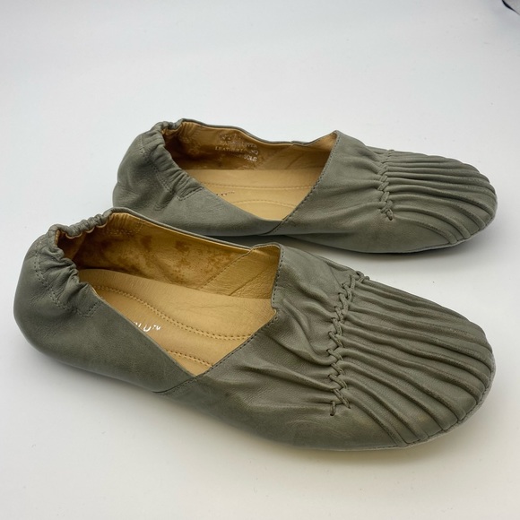 Chocolat Blu Shoes - Chocolat Blu Cam 2 Pleated Leather Flat 7.5